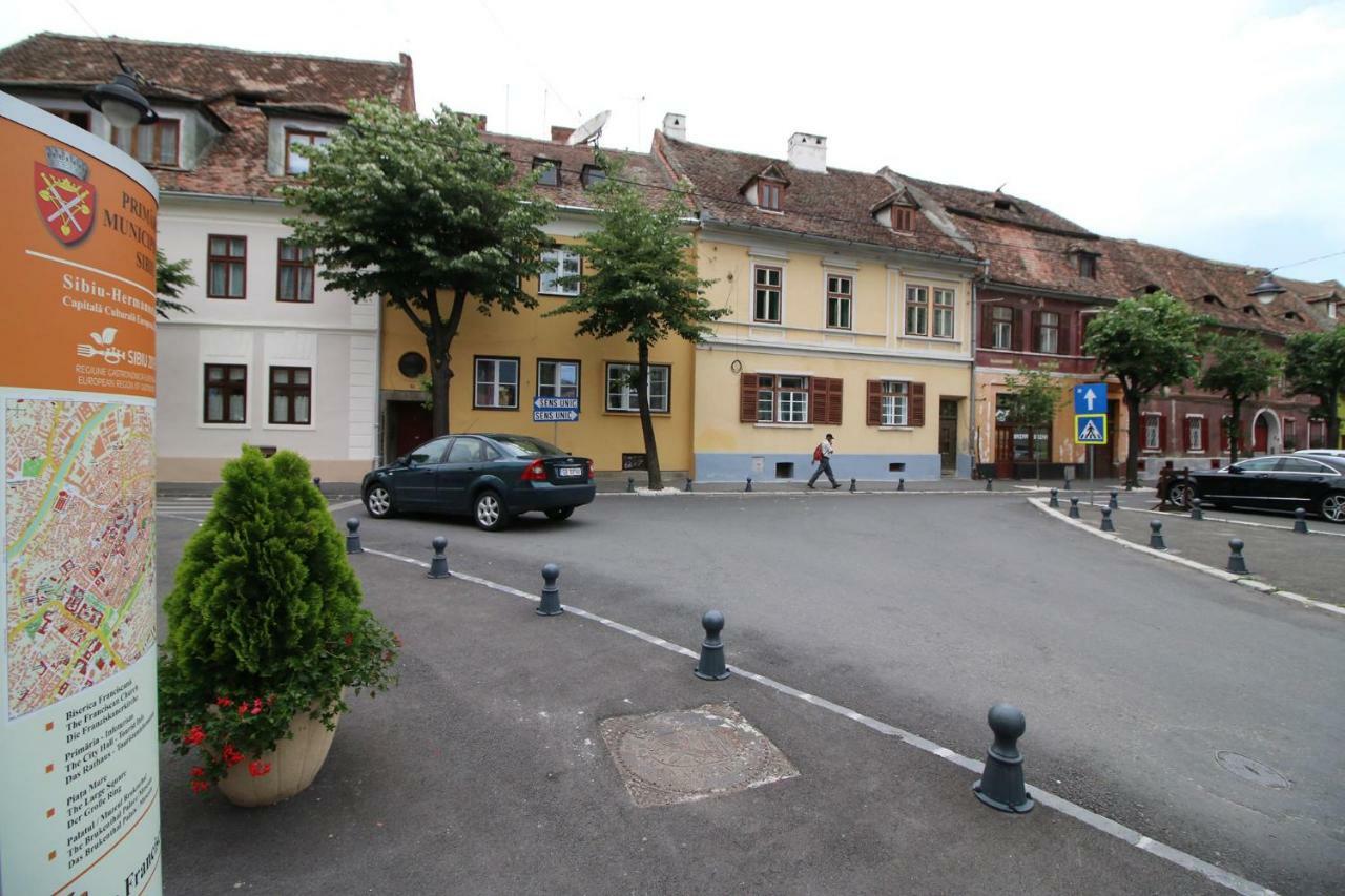 Ferienwohnung Anne'S House Hermannstadt Exterior foto